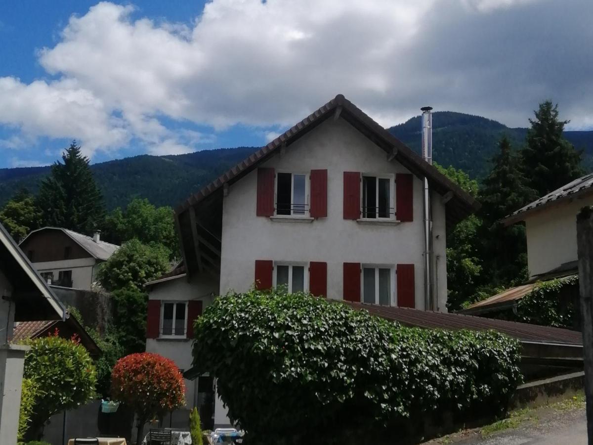 Gite Redrooster Home - 160M2, 4 Ch, 2 Sdb, Fibre, Parking, Sauna, Bain A Remous Theys 외부 사진