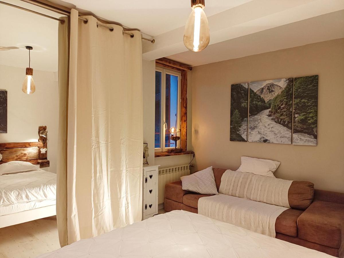 Gite Redrooster Home - 160M2, 4 Ch, 2 Sdb, Fibre, Parking, Sauna, Bain A Remous Theys 외부 사진