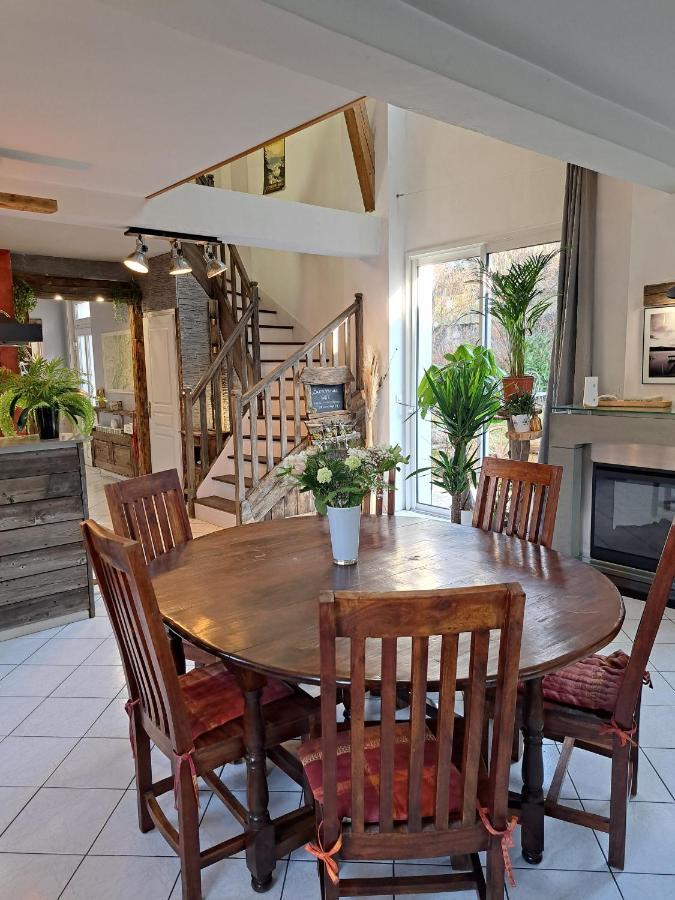 Gite Redrooster Home - 160M2, 4 Ch, 2 Sdb, Fibre, Parking, Sauna, Bain A Remous Theys 외부 사진